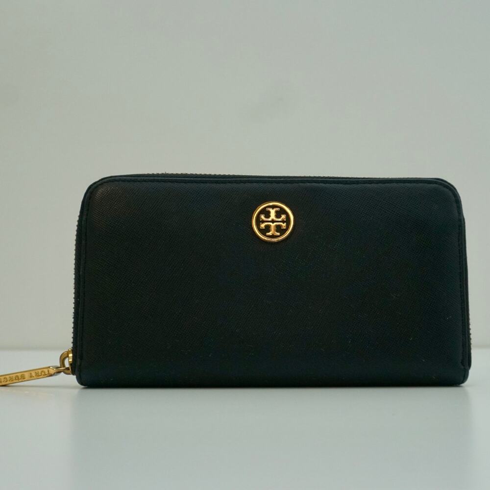 Tory Burch Robinson Leather Zip Continental Wallet (Black/Gold)